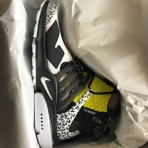 Nike presto x acronym dynamic yellow